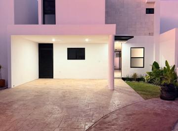 Casa · 237m² · 3 Recámaras · Casa en Renta en Capri Cholul, Mérida Yucatán.