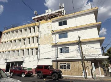 Edificio · 2096m² · 1 Estacionamiento · Edificio Completo en Venta en Esquina Estrategica