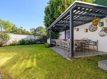 Casa de 4 habitaciones, Huixquilucan · Oportunidad en Lomas de Las Palmas: Casa de un Nivel con Precioso Jardín de 150 m²
