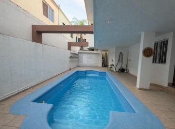 Casa de 5 habitaciones, Monterrey · Casa con 5 Recámaras en Venta, 210 m² Superficie de Terreno, Cumbres Quinta Real