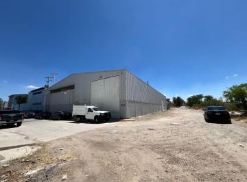 Bodega comercial , León · Bodega en Renta a 100 m de Torres Landa, Zona con Alta Mano de Obra.