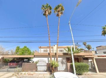 Casa de 5 habitaciones, Mexicali · Casa en Venta Marmoleros, Mexicalli, Baja California