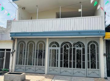 Casa de 3 habitaciones, Monterrey · Casa con 105 m² de Superficie de Terreno y 3 Recámaras en Venta, Valles de San Bernabé