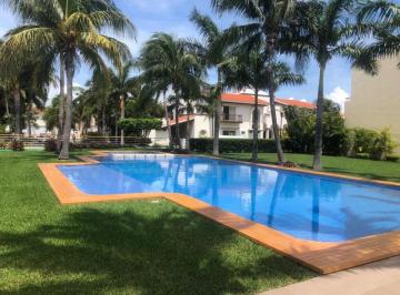 Casa de 3 habitaciones, Cancún · Casa en Renta o Venta en Isla Dorada
