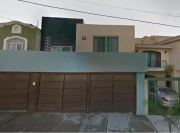 Casa de 4 habitaciones, Zapopan · Casa en Venta en Calle Mabuse, Fracc. Lomas Universidad, Zapopan, Jalisco.