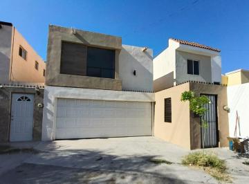 Casa de 3 habitaciones, Saltillo · Casa en Renta en Fracc. La Fuente
