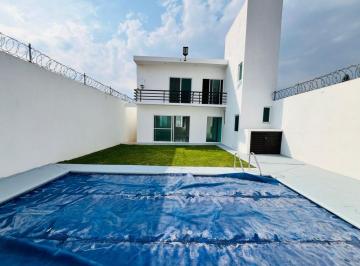 Casa de 3 habitaciones, Cuautla · Casa Nueva con Alberca Cuautla Morelos