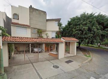 Casa de 5 habitaciones, Naucalpan de Juárez · Venta de Casa en Colonia Ciudad Satelite Naucalpan de Juarez Estado de Mexico