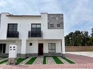Casa de 3 habitaciones, León · Casa en Venta en León Guanajuato