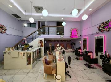 Local en centro comercial , Iztapalapa · Traspaso Salon de Belleza en Portal Churubusco / 6 Años Operando