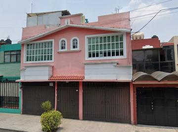 Casa de 4 habitaciones, Azcapotzalco · Casa en Venta en Nte. 83