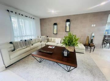 Casa de 3 habitaciones, León · Casa en Venta en León Guanajuato
