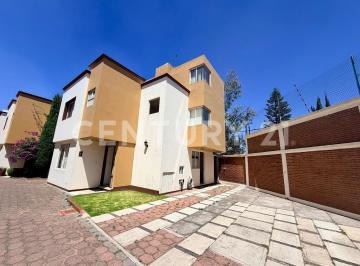 Departamento · 122m² · 3 Recámaras · 3 Estacionamientos · Casa en Venta en Condominio Callejón Buenavista La Magdalena Contreras