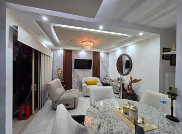 Casa · 96m² · 2 Recámaras · 1 Estacionamiento · Casa en Venta en Villas del Real