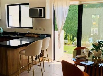 Casa · 107m² · 3 Recámaras · 2 Estacionamientos · Casa en Zakia con Recámara en Planta Baja
