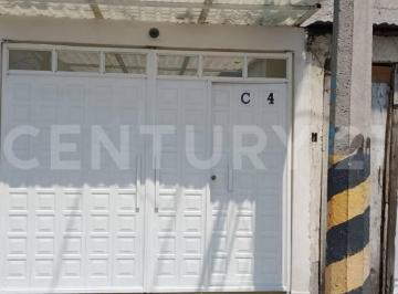 Casa · 42m² · 1 Recámara · 1 Estacionamiento · Se Renta Casa en Los Héroes Tecámac Sección Las Flores