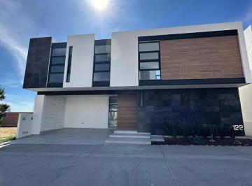 1 · Casa en Venta en Residencial Tamarindos Al Norponiente de Aguascalientes