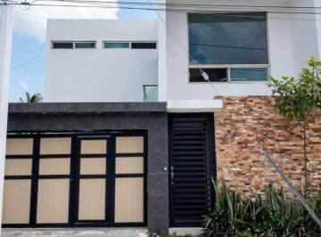 Casa de 5 habitaciones, Cozumel · Casa con Terraza, Adaptable a 2 Departamentos, Flamingos, Cozumel