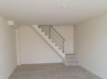 Local comercial · 40m² · Local - Petrolera
