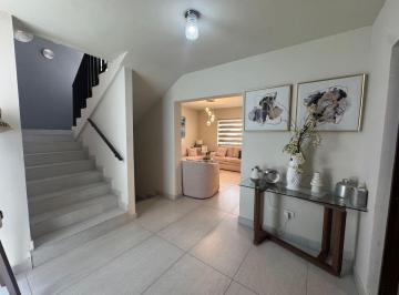 Casa de 3 habitaciones, Monterrey · Casa en Venta Satelite, Monterrey N. L