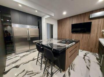 Casa de 4 habitaciones, Monterrey · Casa en Venta en Puerta de Hierro – Sector Linces