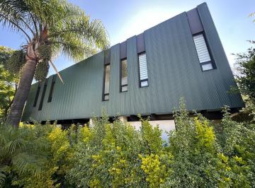 Casa · 719m² · 3 Recámaras · 4 Estacionamientos · Casa en Cluster 777 (Lomas de Angelópolis I)