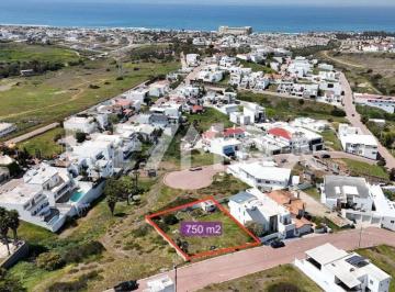Terreno / Lote · 750m² · Terreno en Venta de 750 m² o 375 m², en Baja Malibu, Tijuana - (4)