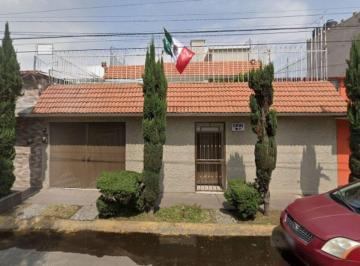 Casa de 3 habitaciones, Nezahualcóyotl · Casa en Venta, Colonia Fracc. Bosques de Aragón, por Remate, Excelente Oportunidad de Inversión