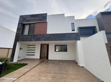 Casa de 3 habitaciones, San Andrés Cholula · Renta de Casa Amplia Zona Lomas de Angelópolis 2, San Andrés Cholula