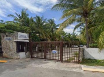 Casa de 3 habitaciones, Solidaridad · Propiedad en La Toscana Playa del Carmen