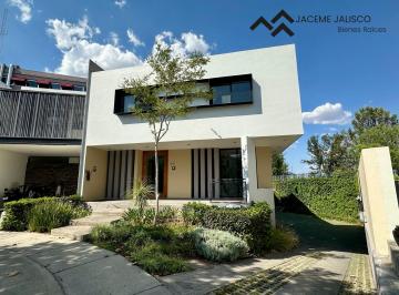 Casa en condominio de 4 habitaciones, Zapopan · Casa en Venta Coto La Toscana - Zona Valle Real