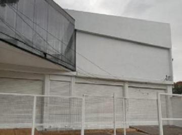 Local comercial · 725m² · Local y Mezanine en Renta en Revolución