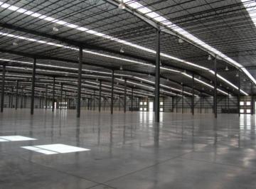 Bodega comercial · 9999m² · 220 Estacionamientos · Bodega Industrial en Baja California Aprox de 9,999 m²