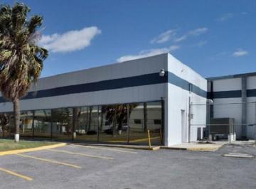 Bodega comercial · 15568m² · 110 Estacionamientos · Bodega Industrial en Motamoros