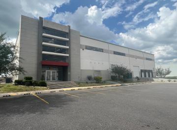 Bodega comercial · 4129m² · 15 Estacionamientos · Bodega / Nave Industrial en Renta en Silao