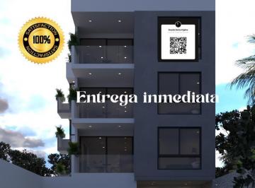 Departamento · 94m² · 2 Recámaras · 1 Estacionamiento · Departamento en Muy Buena Ubicación Cerca de Centro Comercial en Playa del Carmen, Alberca