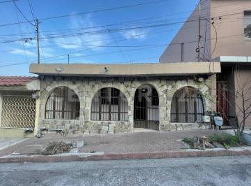 Casa · 122m² · 2 Recámaras · Casa en Venta en Valle Infonavit, Monterrey Nuevo Leon