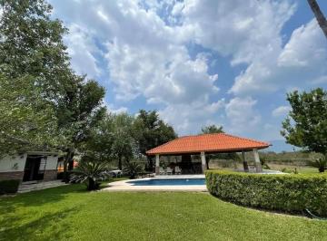 1 · Quinta en Venta en San Isidro N. L.
