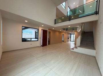 Casa en condominio de 5 habitaciones, Metepec · Venta de Casa en Residencial Strega Platinum Metepec