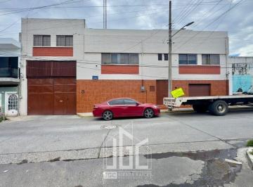 Bodega comercial · 1385m² · 10 Estacionamientos · Bodega en Venta en Las Juntas Tlaquepaque
