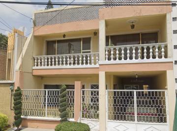 Casa de 3 habitaciones, Tlalnepantla de Baz · Venta Casa Col. Romana - Tlalnepantla