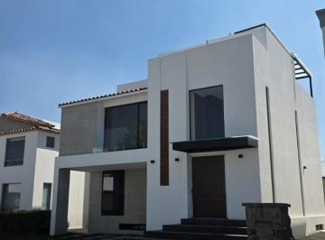 Casa · Casa Residencial en Venta, Condado del Valle Bakeira