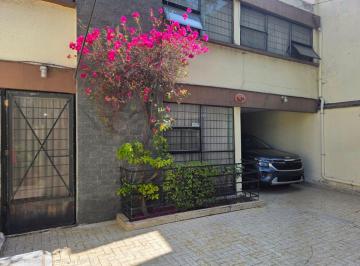 Casa de 4 habitaciones, Venustiano Carranza · Casa con Cuatro Recámaras en Jardín Balbuena