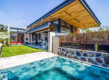 Casa de 4 habitaciones, Cuernavaca · Residencia en Venta en Lomas de Cocoyoc