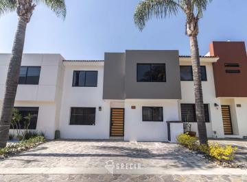 Casa en condominio de 3 habitaciones, Zapopan · Casa en Renta – Ciudad Granja Totalmente Remodelada