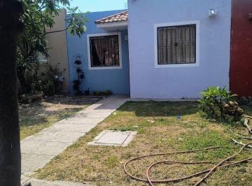 Casa de 2 habitaciones, Tlajomulco de Zúñiga · Casa en Venta en Santa Fe