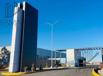 Bodega comercial · 654m² · 7 Estacionamientos · Bodega en Renta Av Fuerza Aérea Mexicana
