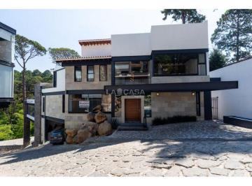 Casa en condominio de 4 habitaciones, Valle de Bravo · Casa en Renta|condominio Avandaro|valle de Bravo