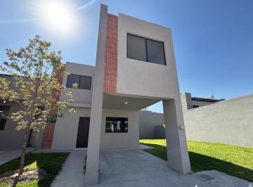 Casa de 2 habitaciones, Ramos Arizpe · Fraccionamiento Monarca (Venta) en Ramos Arizpe