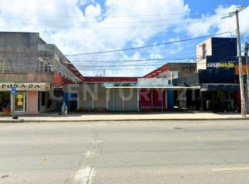Local comercial · 60m² · 5 Estacionamientos · Se Rentan Amplios Locales a Pie de Av Principal Jose Lopez Portillo